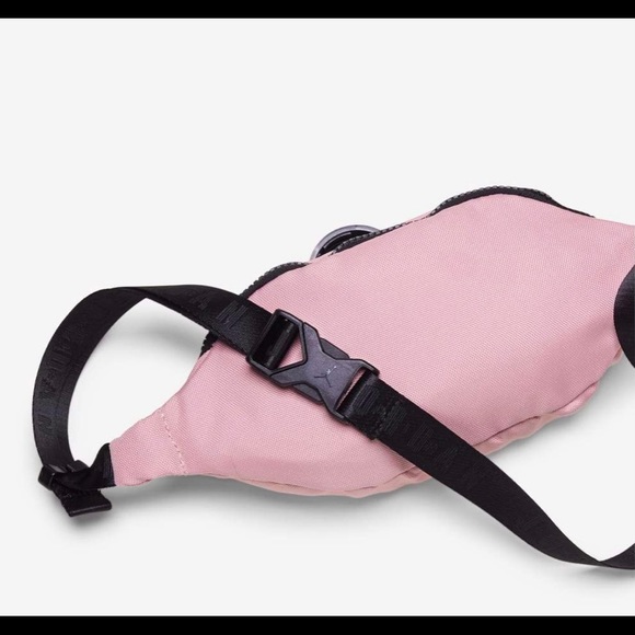 Air Jordan Fanny Pack Pink - Picture 3 of 4